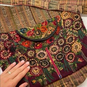 Beautiful fall cross-body embroidered bag